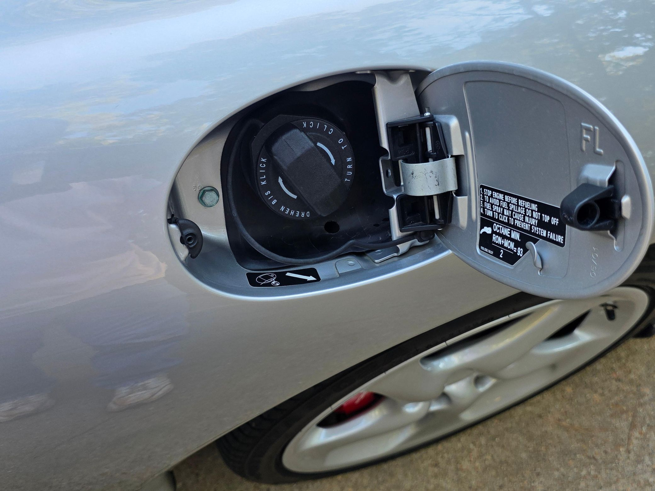 2001 Porsche 911 Turbo Coupe - Image 30