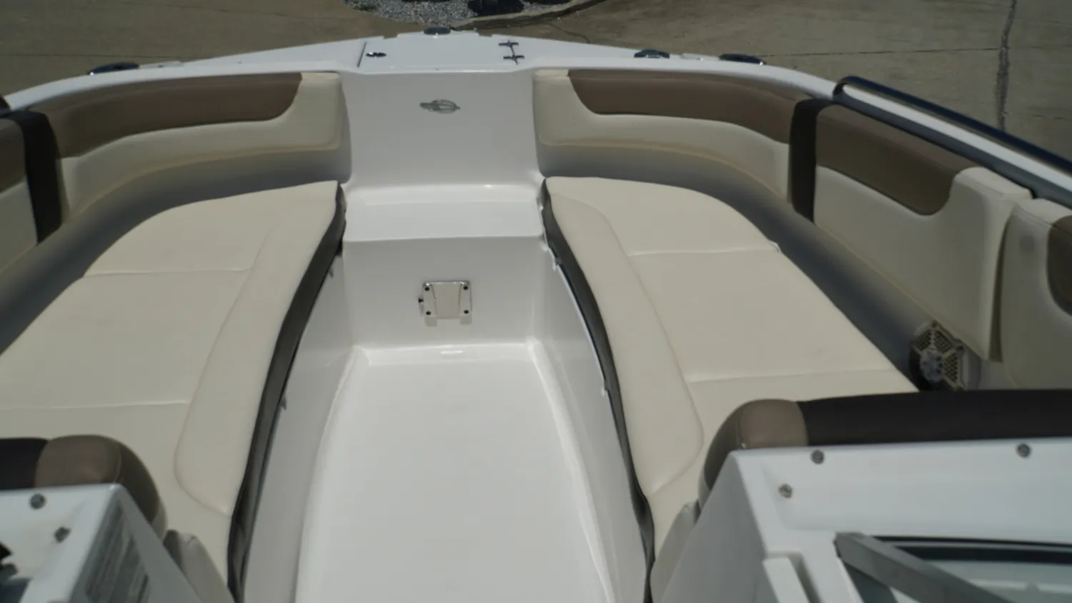 2019 Chaparral 250 Suncoast - Image 33