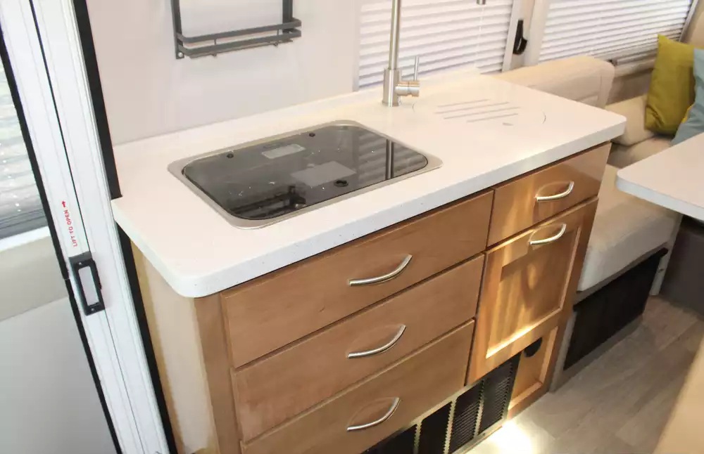 2021 Forest River Coachmen Beyond 22C - Image 34