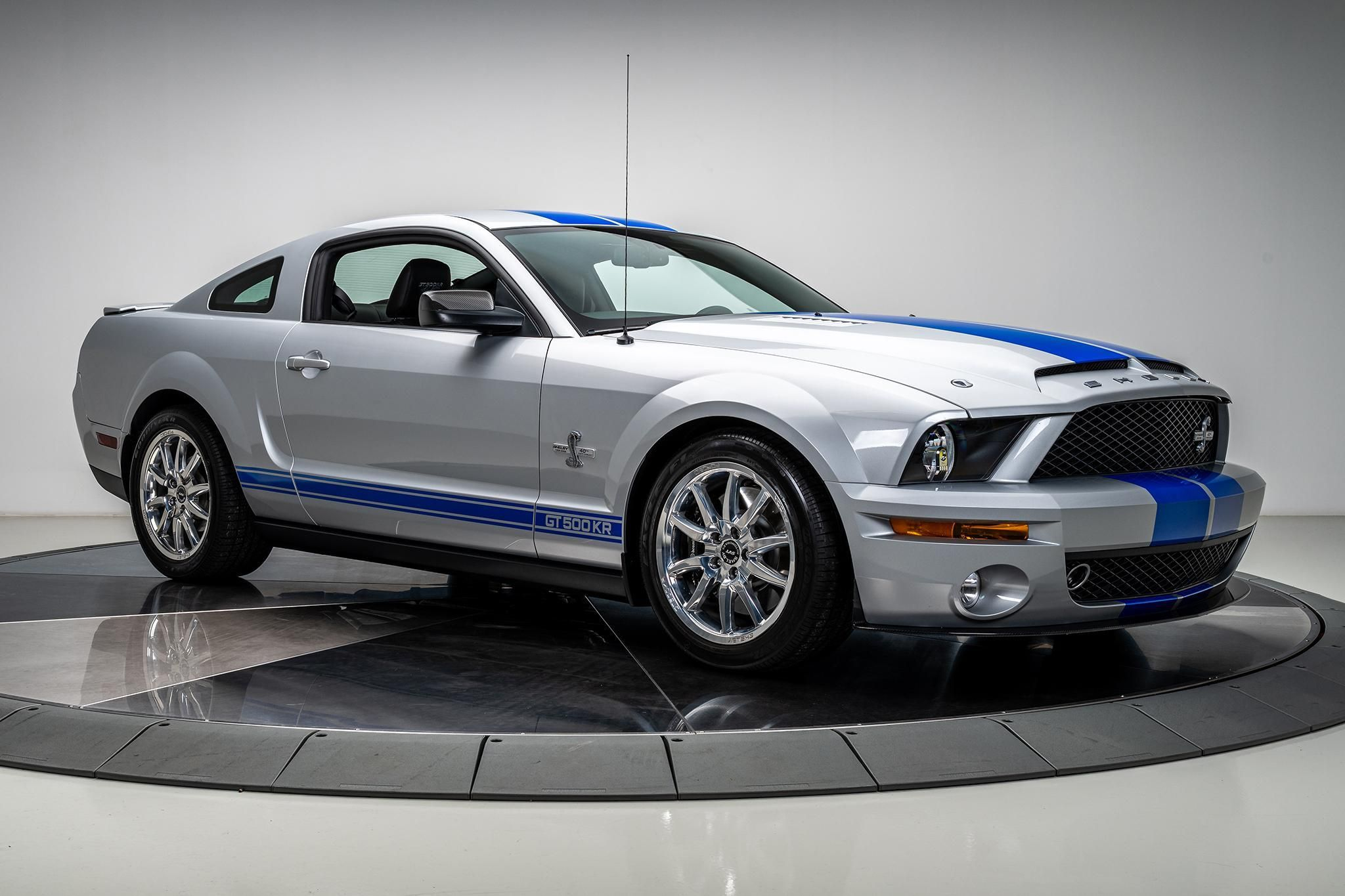 2008 Ford Mustang Shelby GT500 Coupe - Image 5