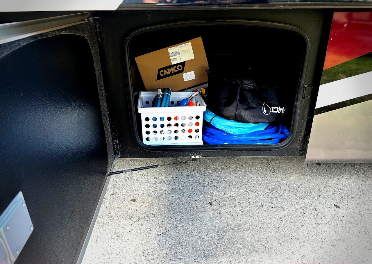 2022 Thor Miramar 37.1 - Image 5