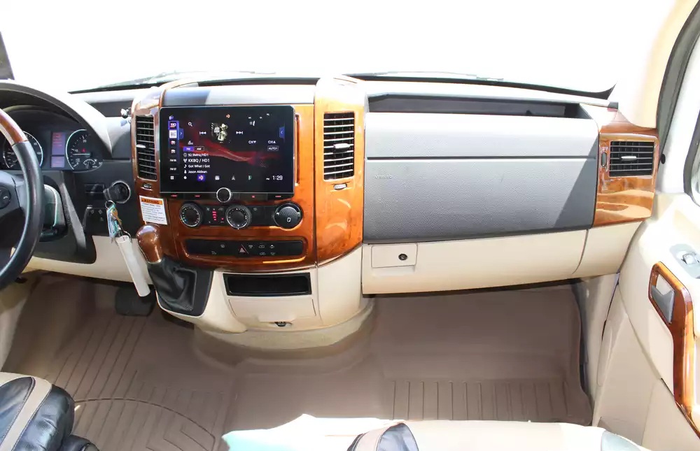 2018 Chinook Countryside MP2 - Image 34