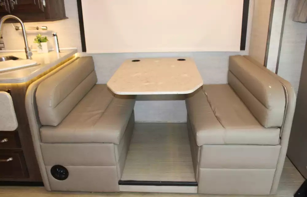 2021 Entegra Coach Esteem 31F - Image 49