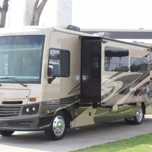 2018 Fleetwood Bounder 36D
