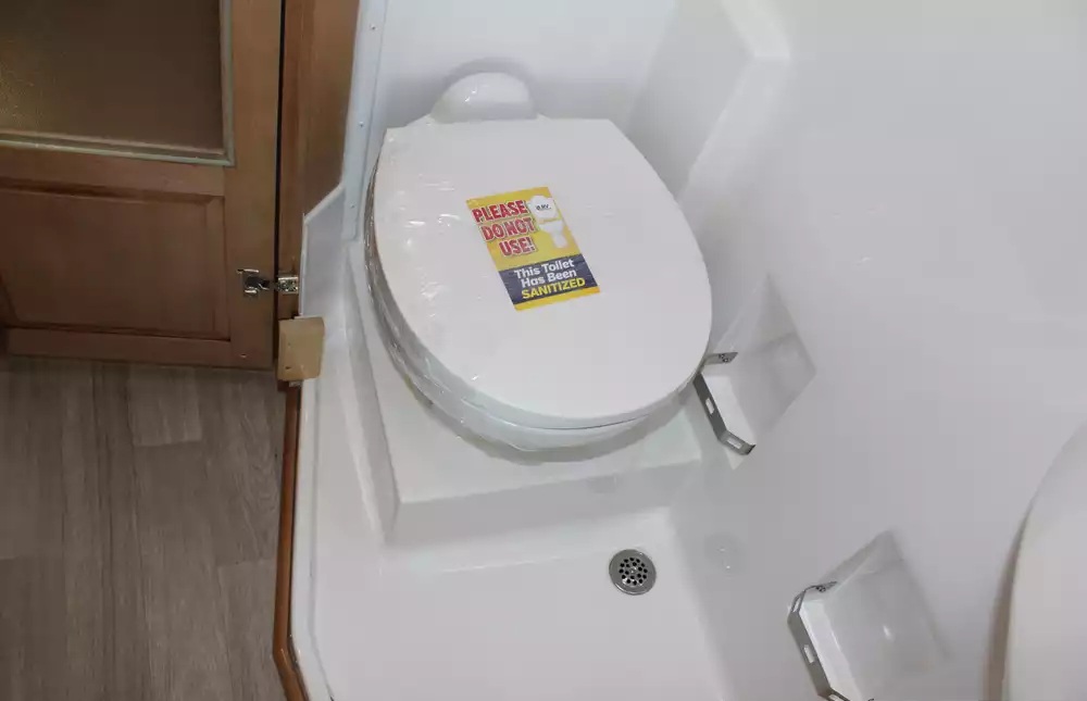 2021 Forest River Coachmen Beyond 22C - Image 39