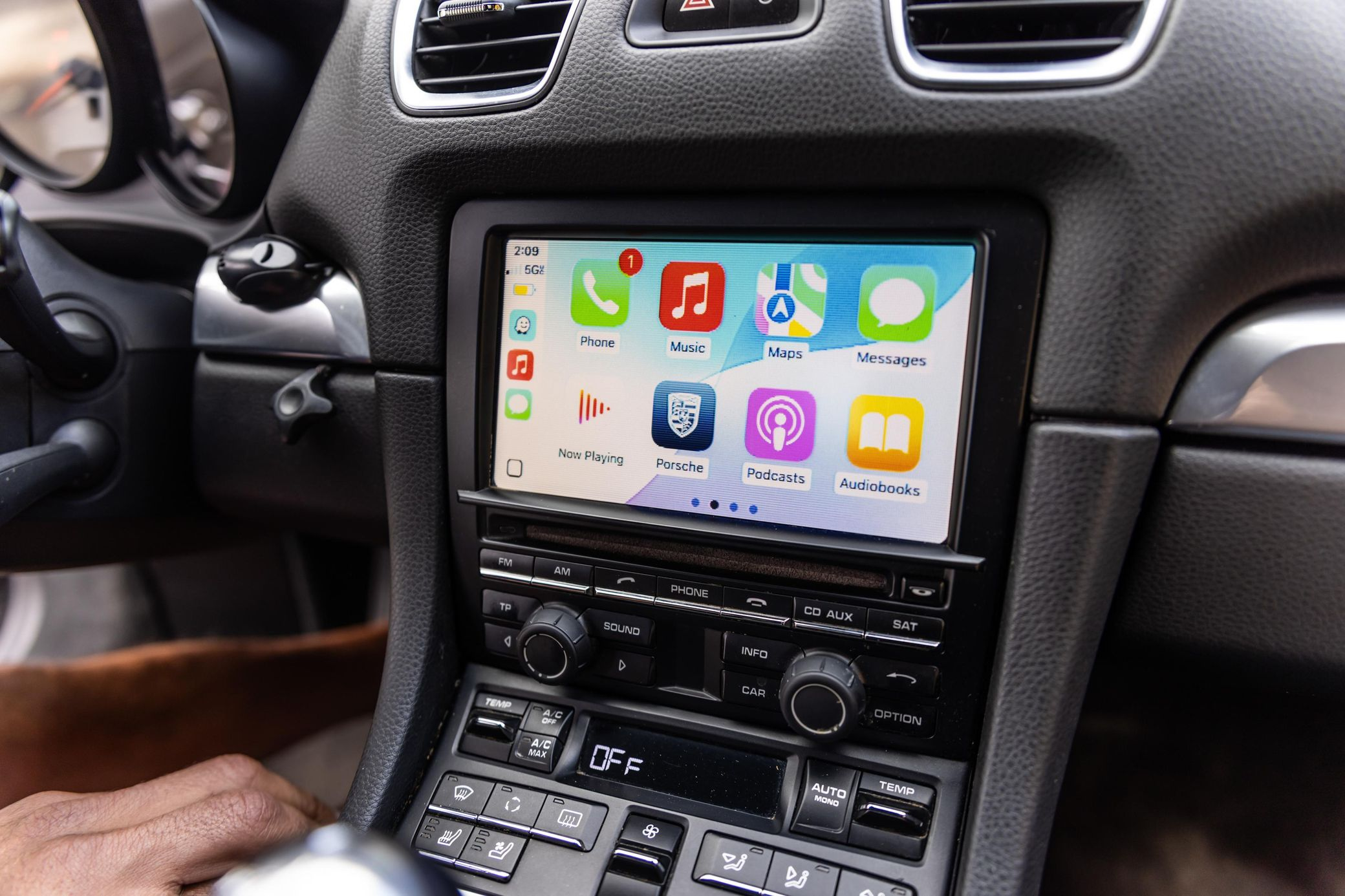 2013 Porsche Boxster S - Image 28