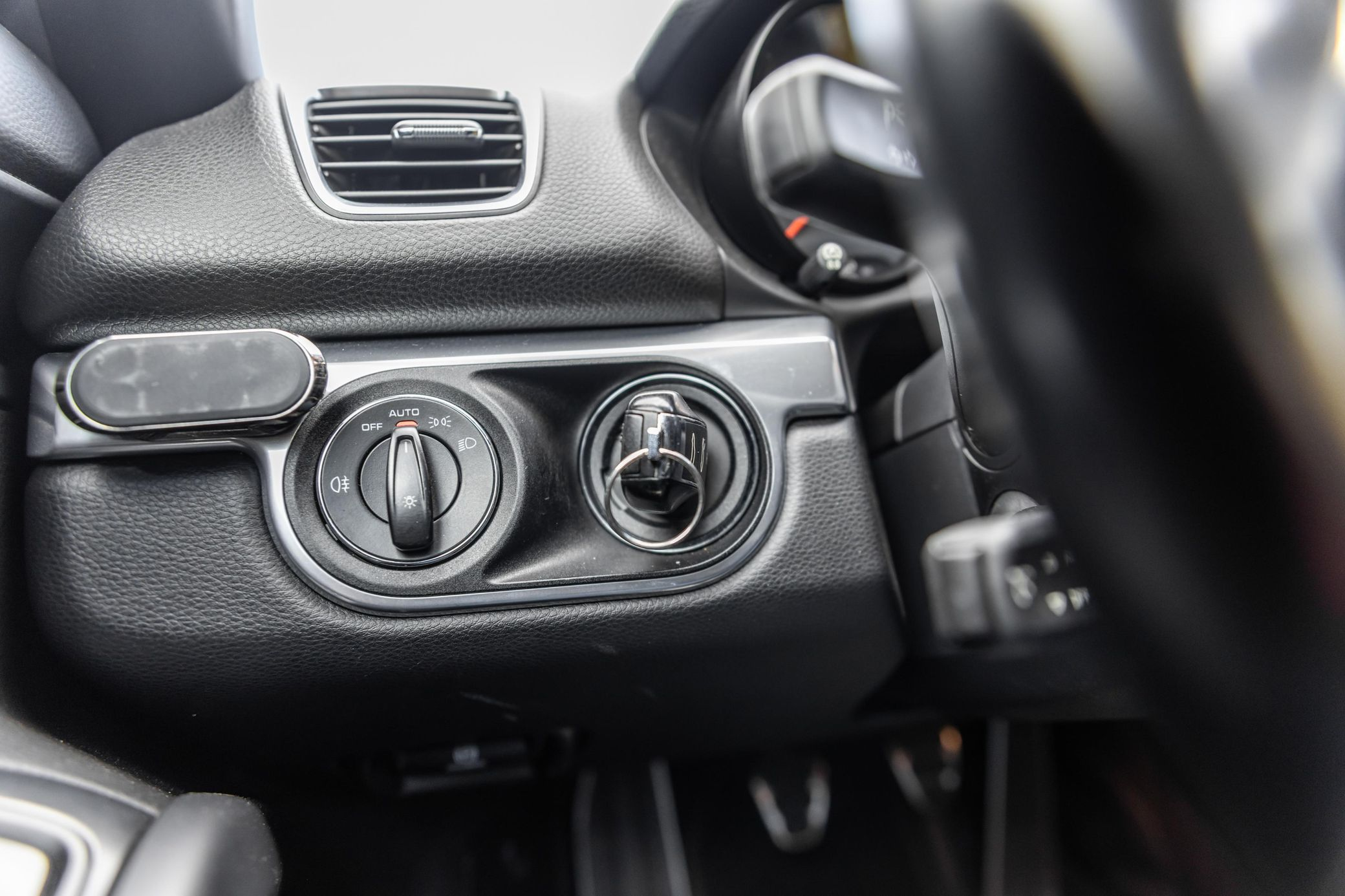 2013 Porsche Boxster S - Image 30