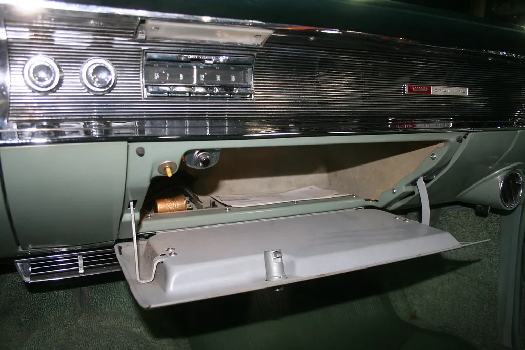 1960 Cadillac Eldorado Biarritz - Image 30