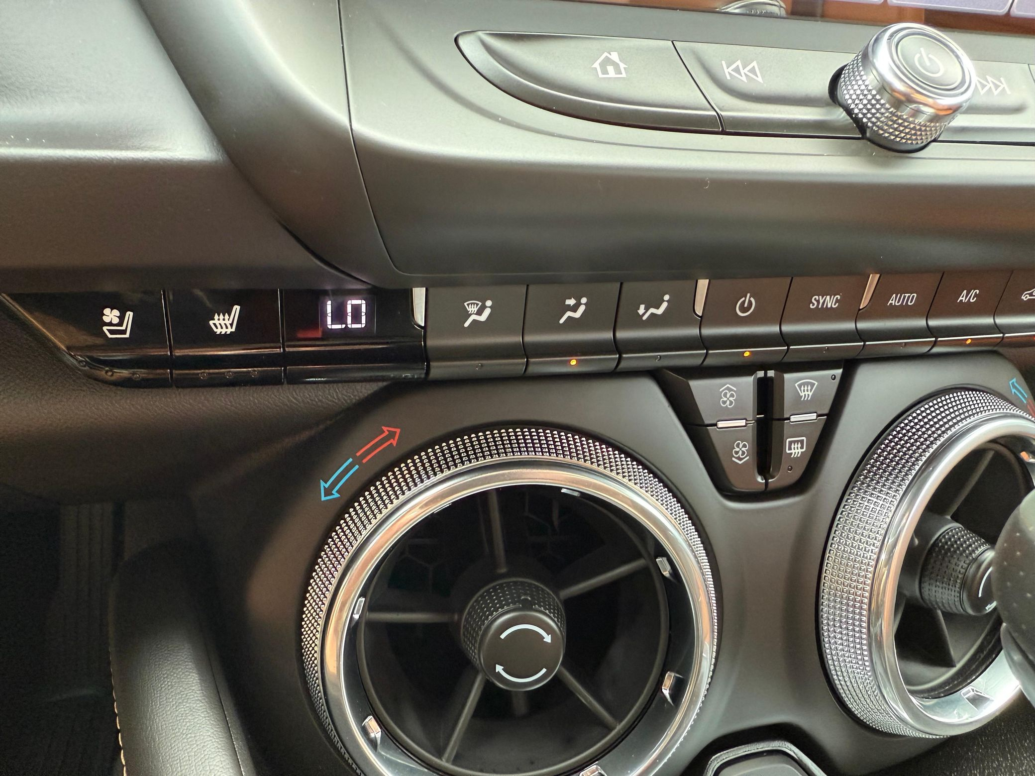 2016 Chevrolet Camaro 2SS - Image 39