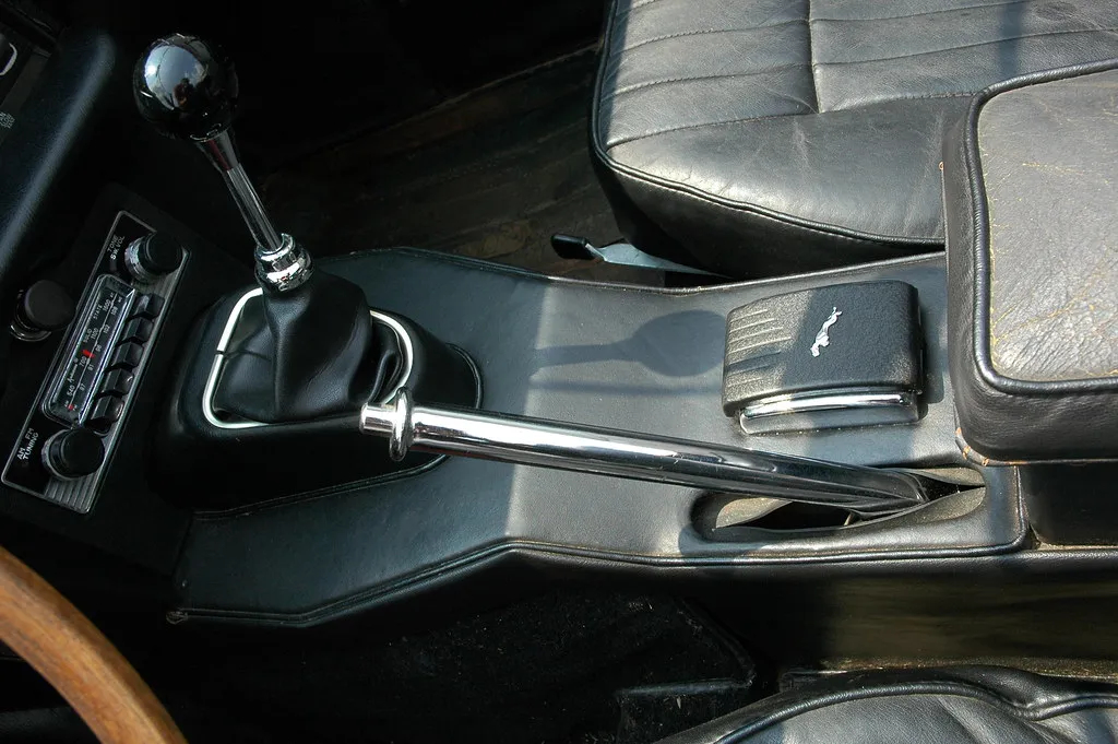 1968 Jaguar E-type 4.2 Roadster Series 1.5 - Image 22