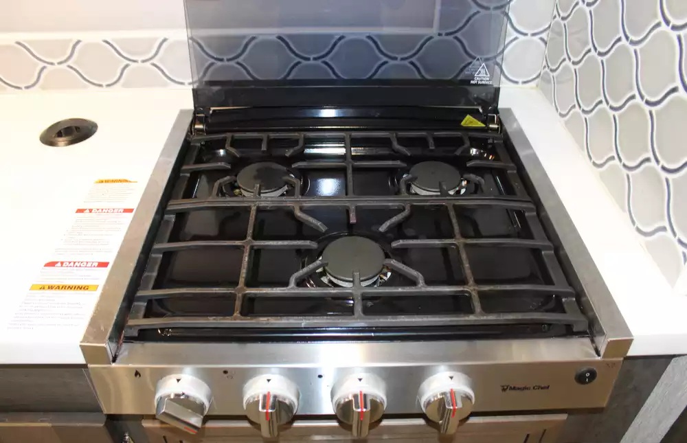 2022 Forest River Coachmen Encore 325SS - Image 40