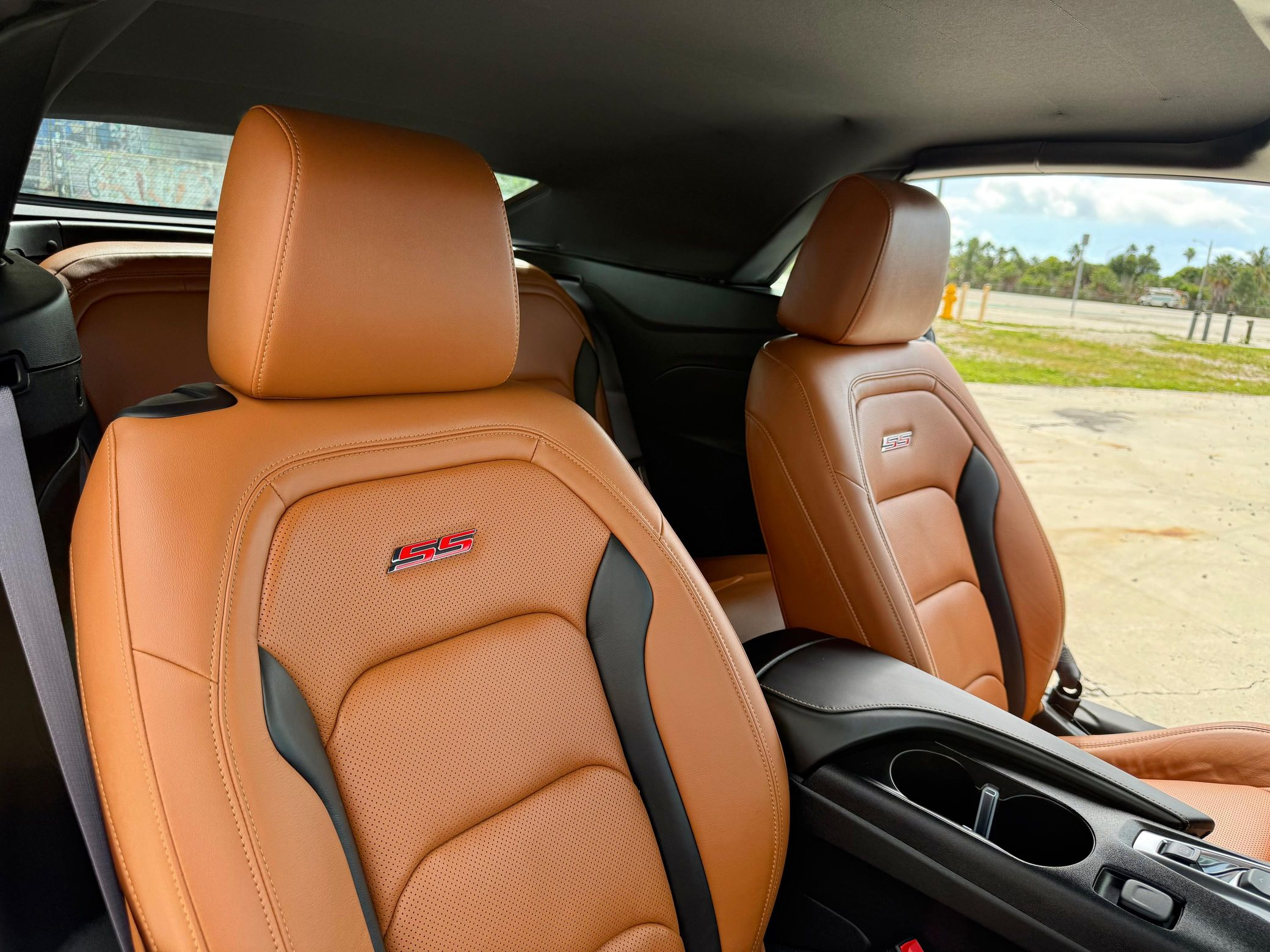 2016 Chevrolet Camaro 2SS - Image 41