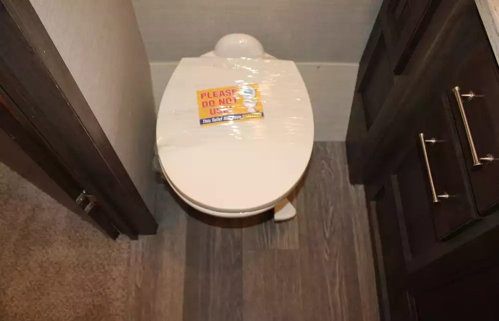 2019 Entegra Coach Emblem 36T - Image 47