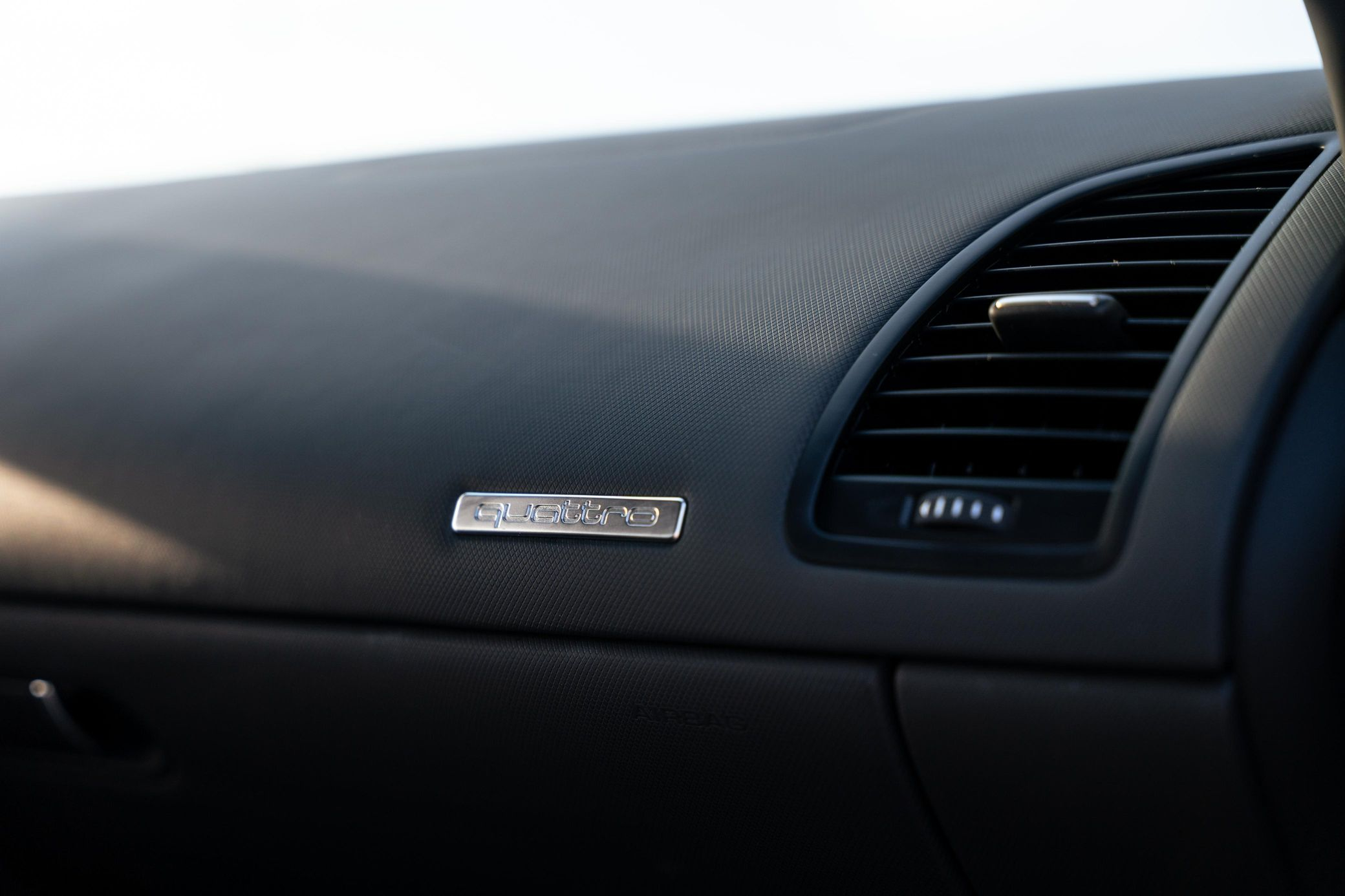 2011 Audi R8 V10 5.2 Quattro - Image 38