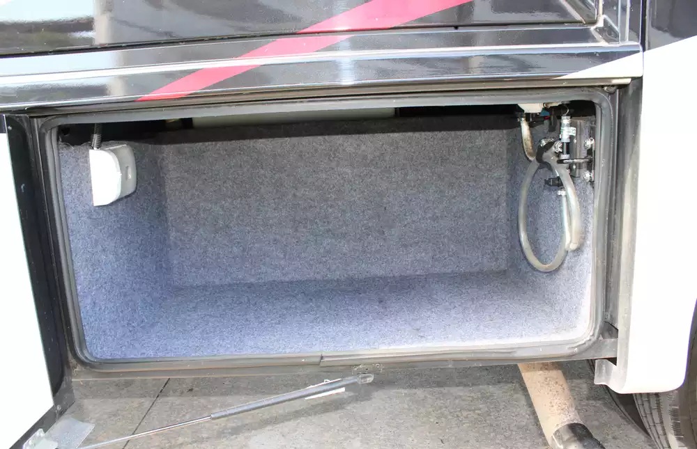 2018 Newmar Bay Star 3113 - Image 45