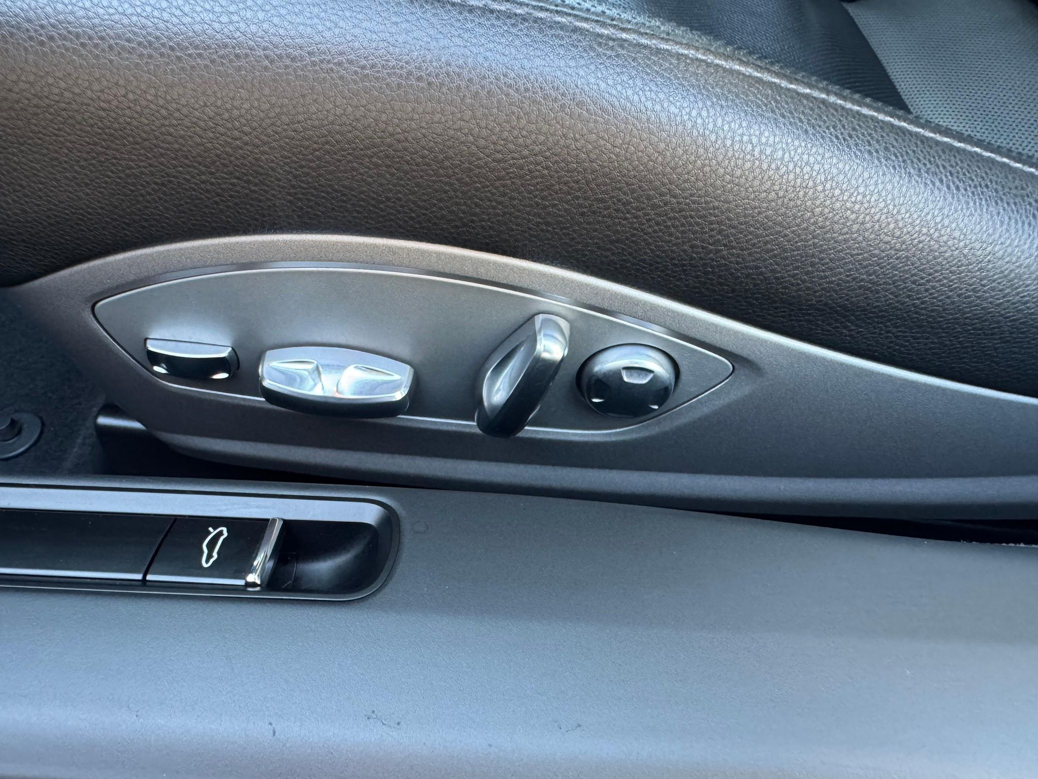 2013 Porsche 911 Carrera S - Image 40