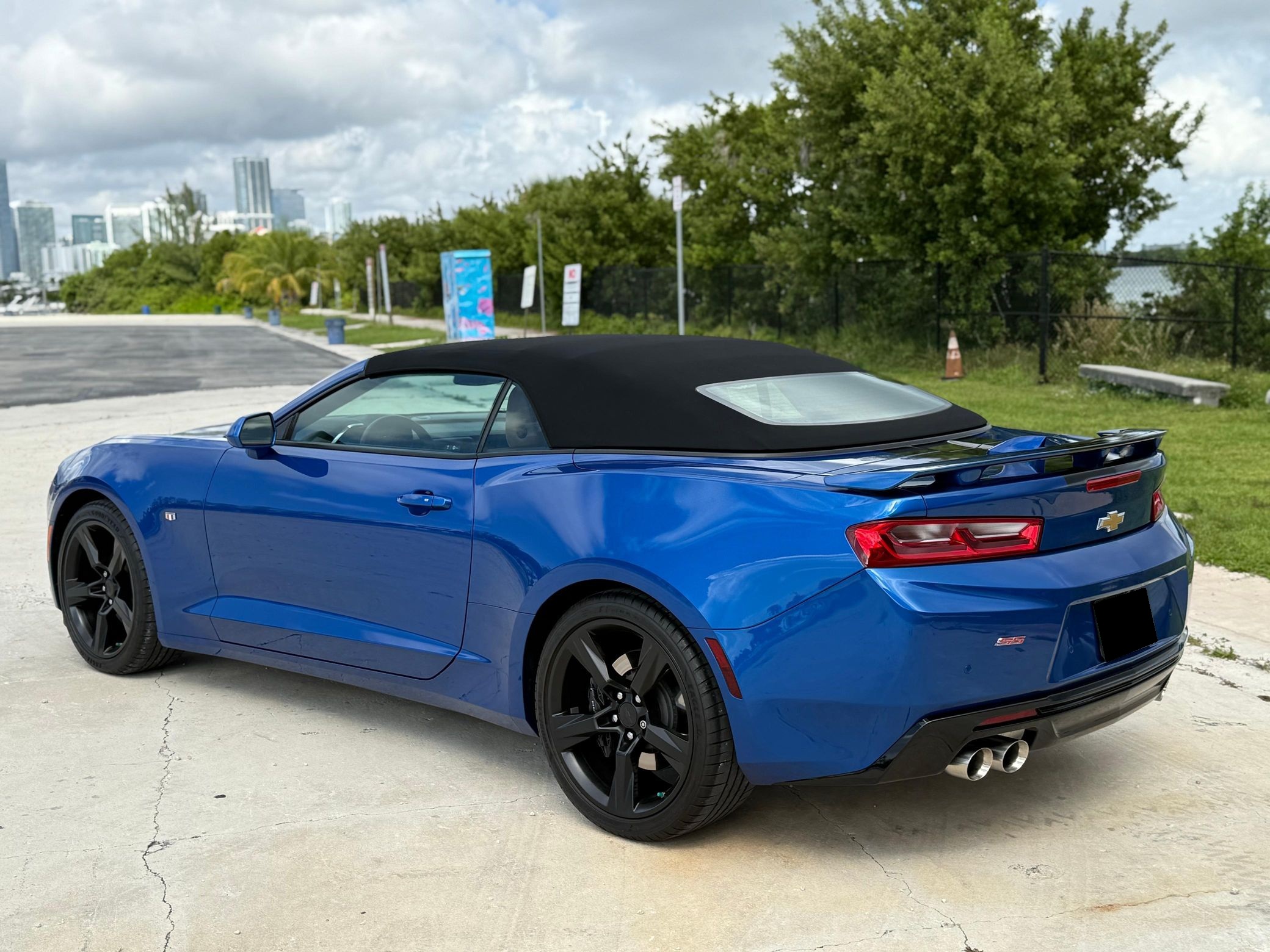 2016 Chevrolet Camaro 2SS - Image 47
