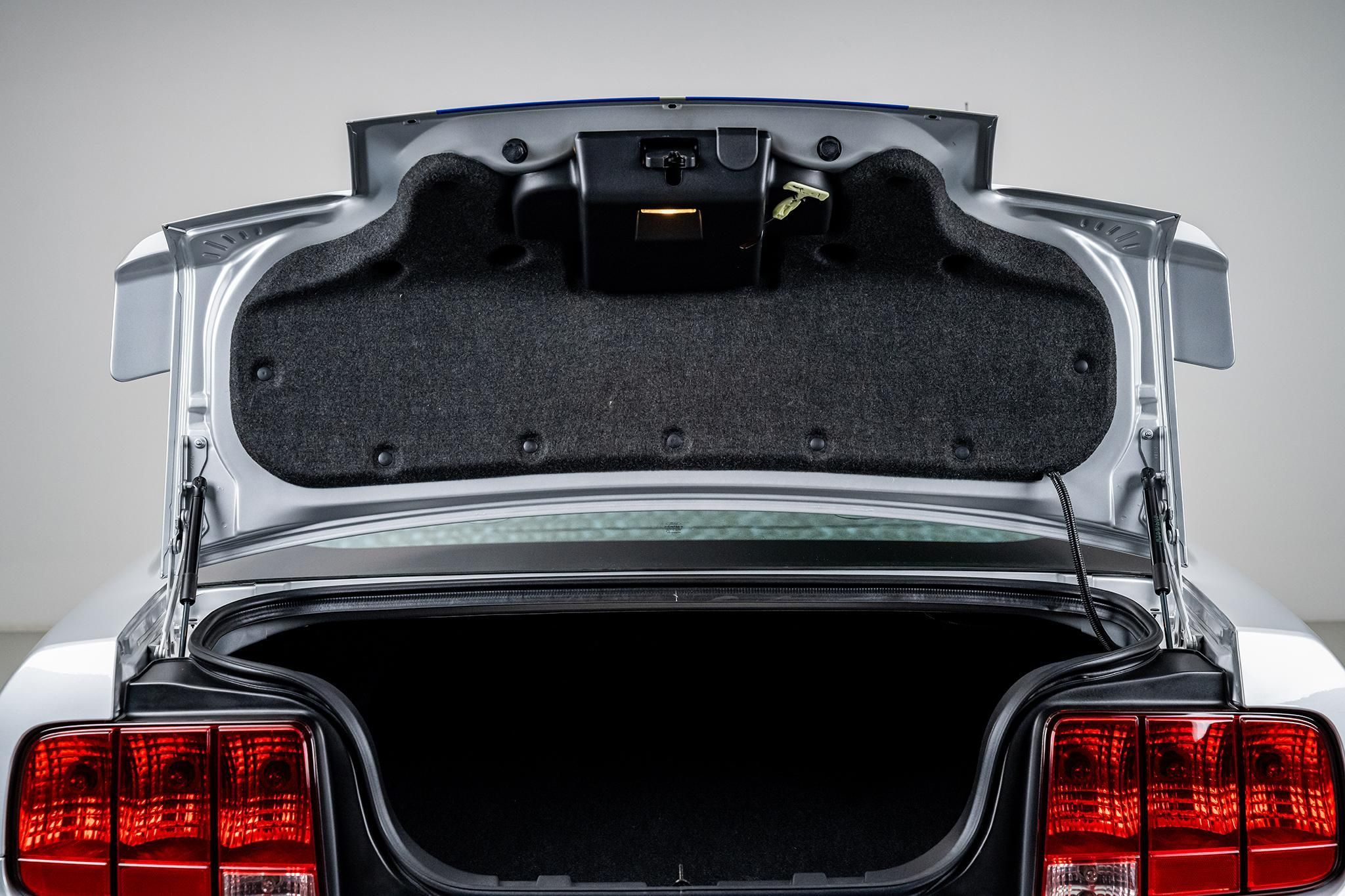 2008 Ford Mustang Shelby GT500 Coupe - Image 39