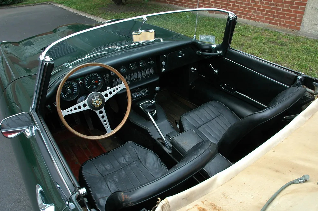 1968 Jaguar E-type 4.2 Roadster Series 1.5 - Image 30