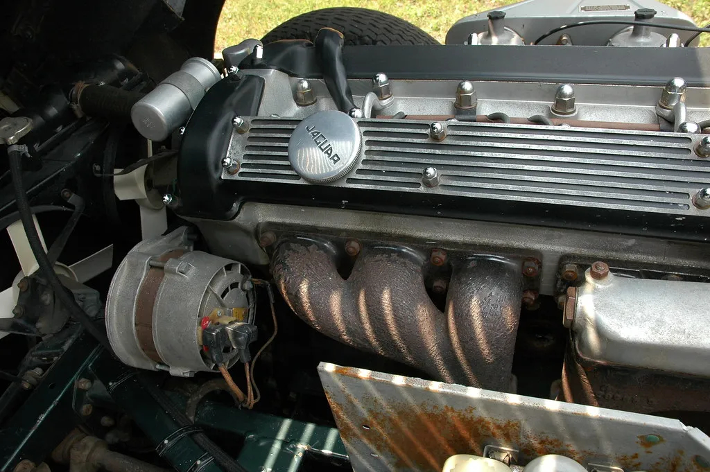 1968 Jaguar E-type 4.2 Roadster Series 1.5 - Image 32