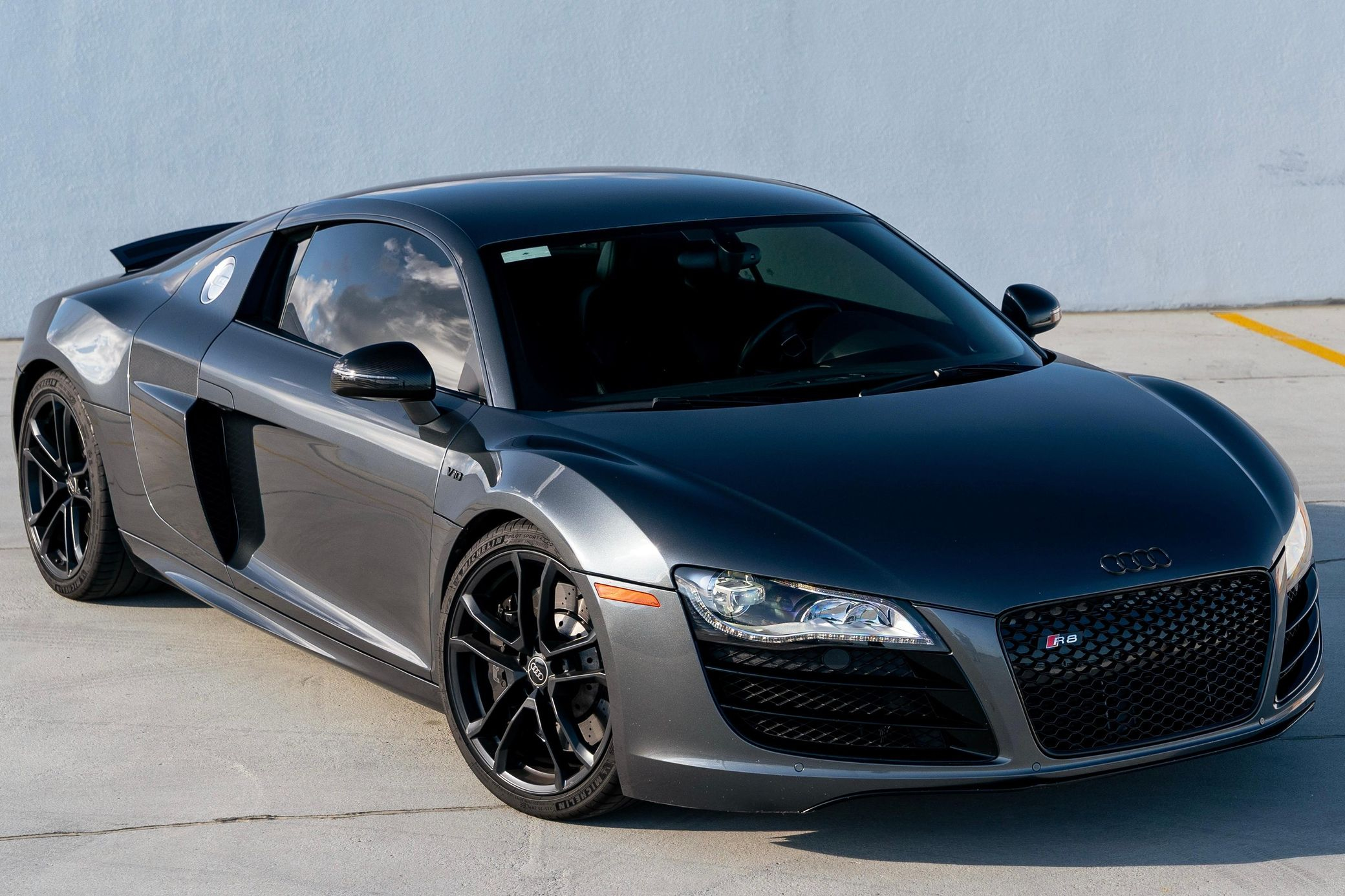 2011 Audi R8 V10 5.2 Quattro - Image 2