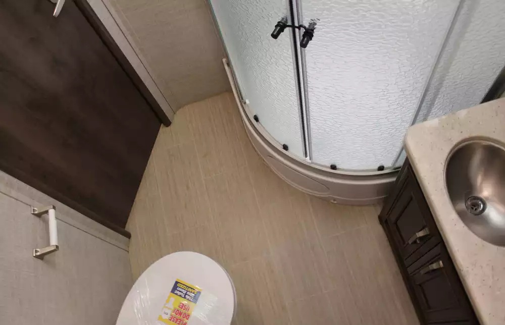 2021 Entegra Coach Esteem 31F - Image 8