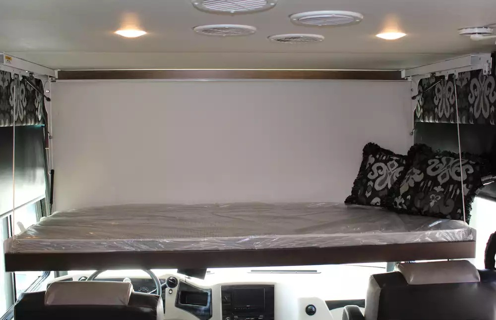 2018 Newmar Bay Star 3113 - Image 54