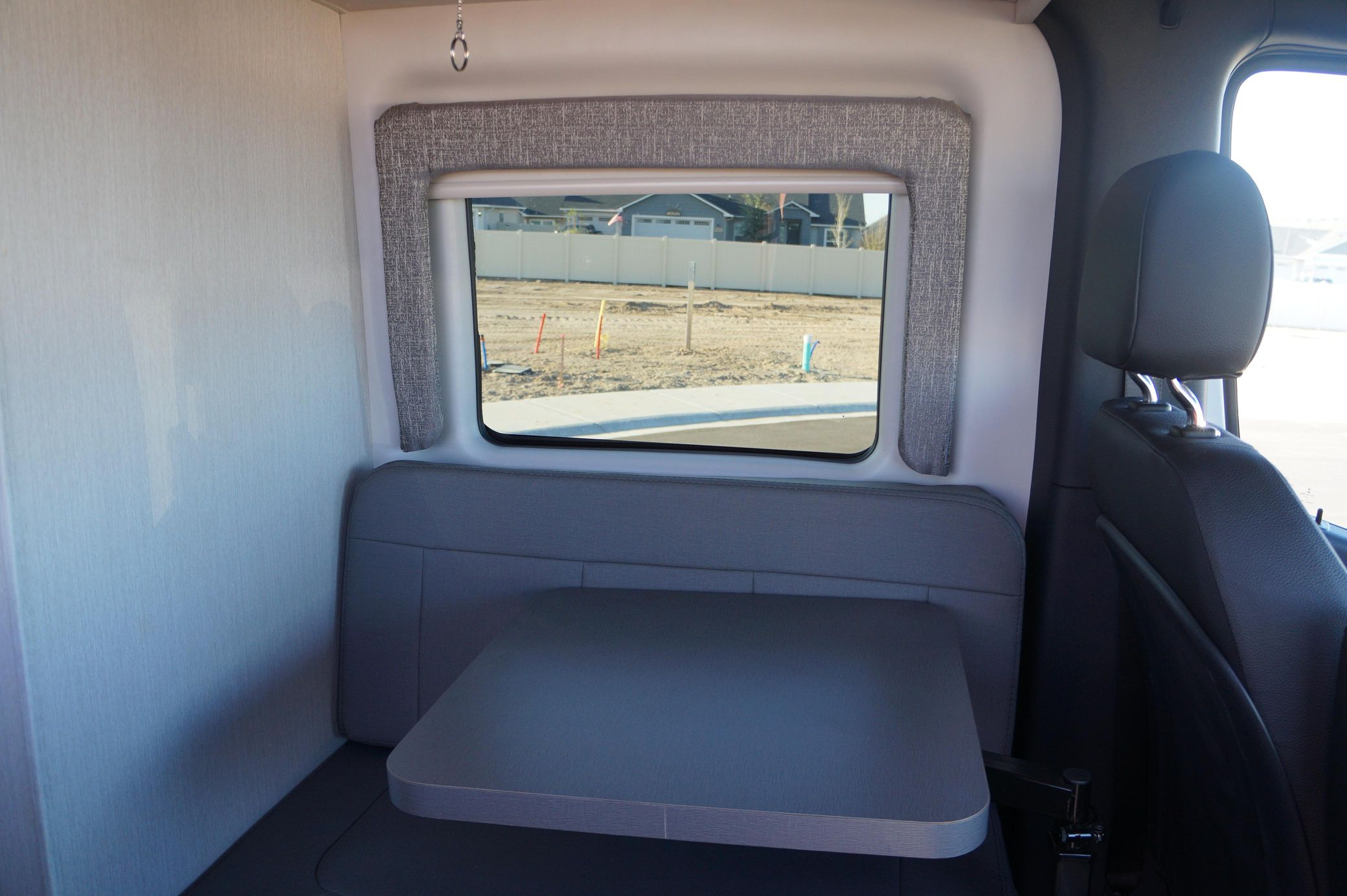 2022 Thor Sanctuary 4x4 - Image 30