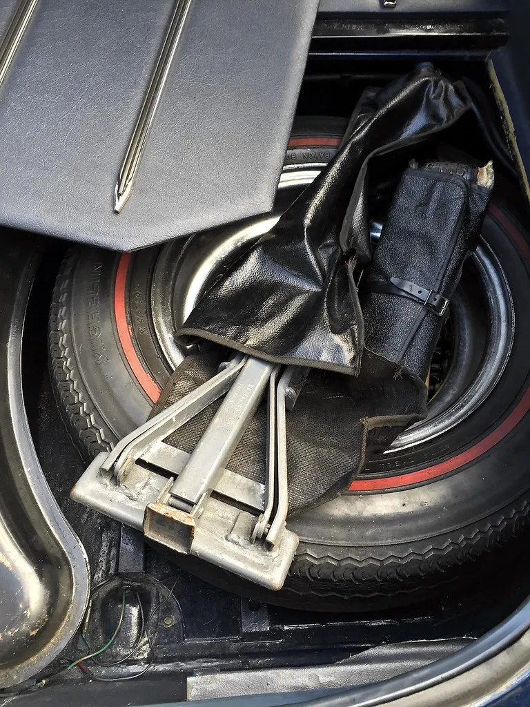 1966 Jaguar E-Type 4.2 Coupe - Image 58