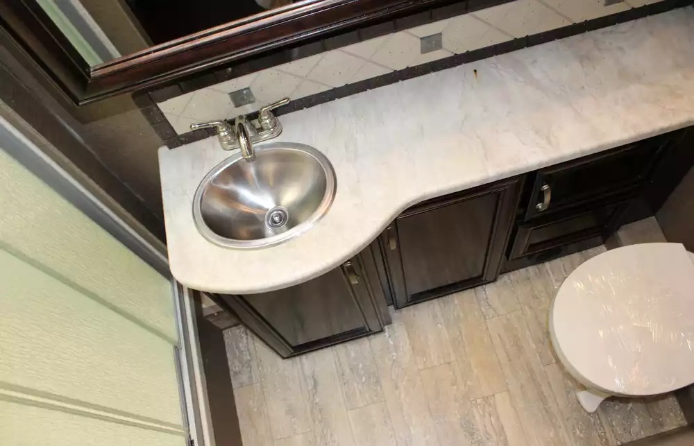 2017 Thor Chateau Super C 35SF - Image 50