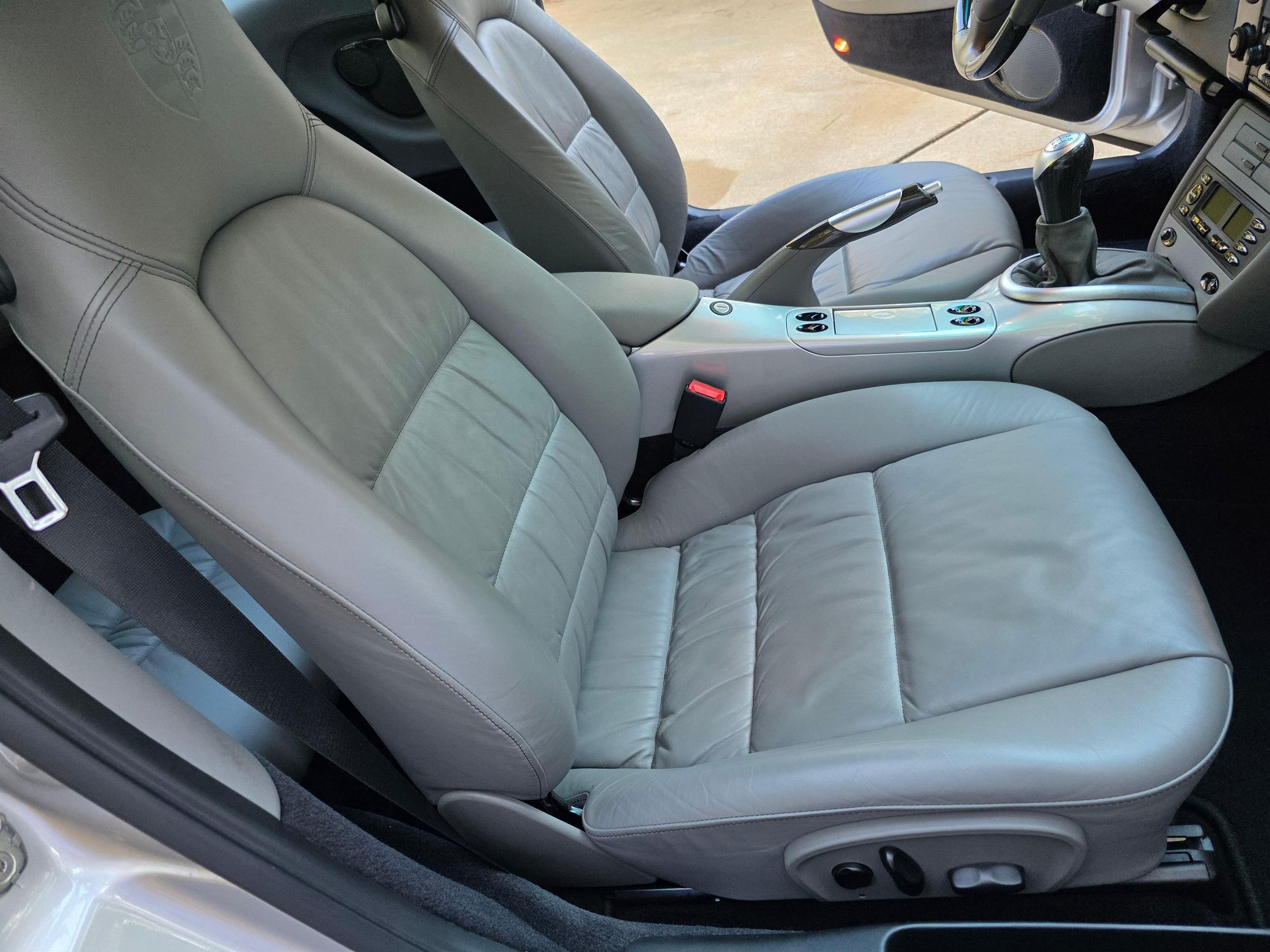 2001 Porsche 911 Turbo Coupe - Image 10