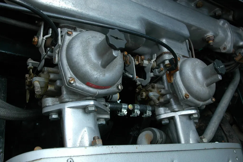 1968 Jaguar E-type 4.2 Roadster Series 1.5 - Image 41