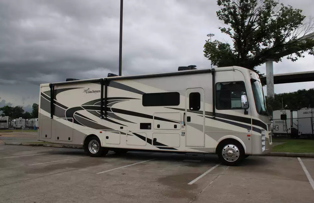 2022 Forest River Coachmen Encore 325SS - Image 2