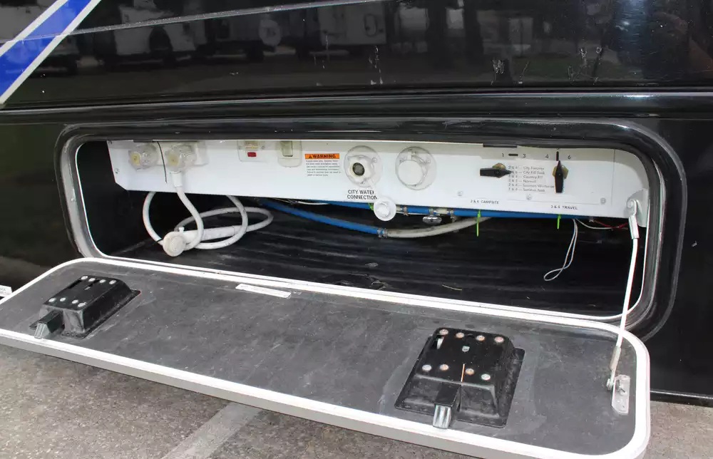 2021 Entegra Coach Esteem 31F - Image 15