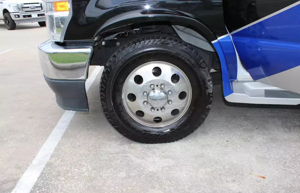 2021 Entegra Coach Esteem 31F - Image 18