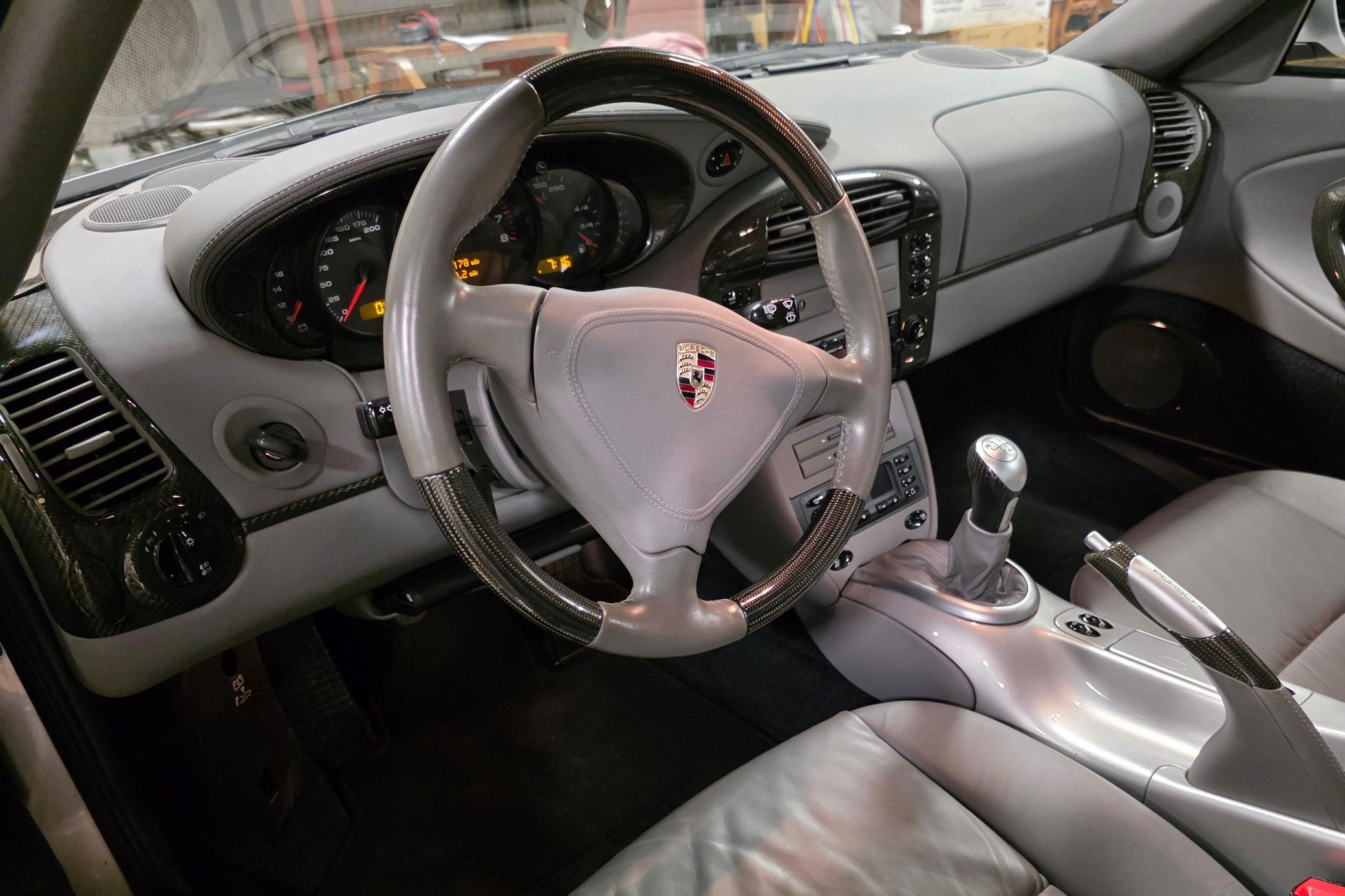 2001 Porsche 911 Turbo Coupe - Image 15