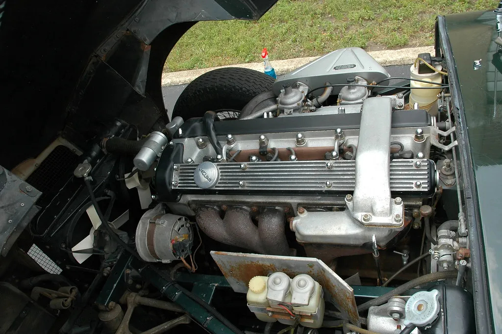 1968 Jaguar E-type 4.2 Roadster Series 1.5 - Image 47