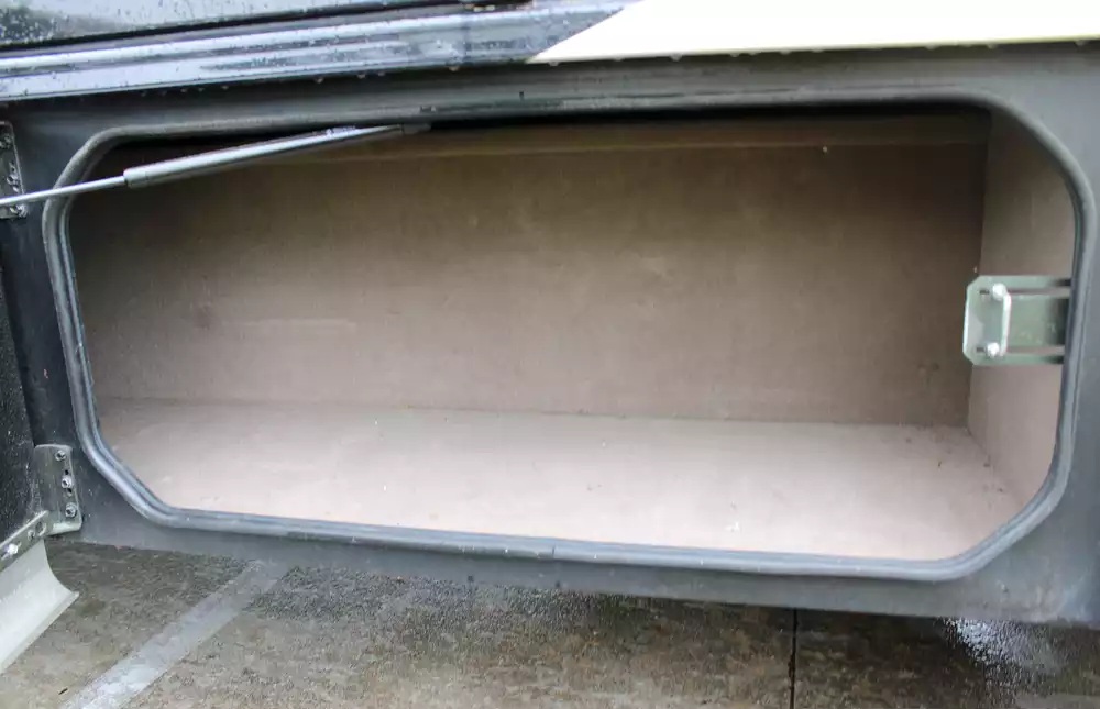 2019 Entegra Coach Emblem 36T - Image 11