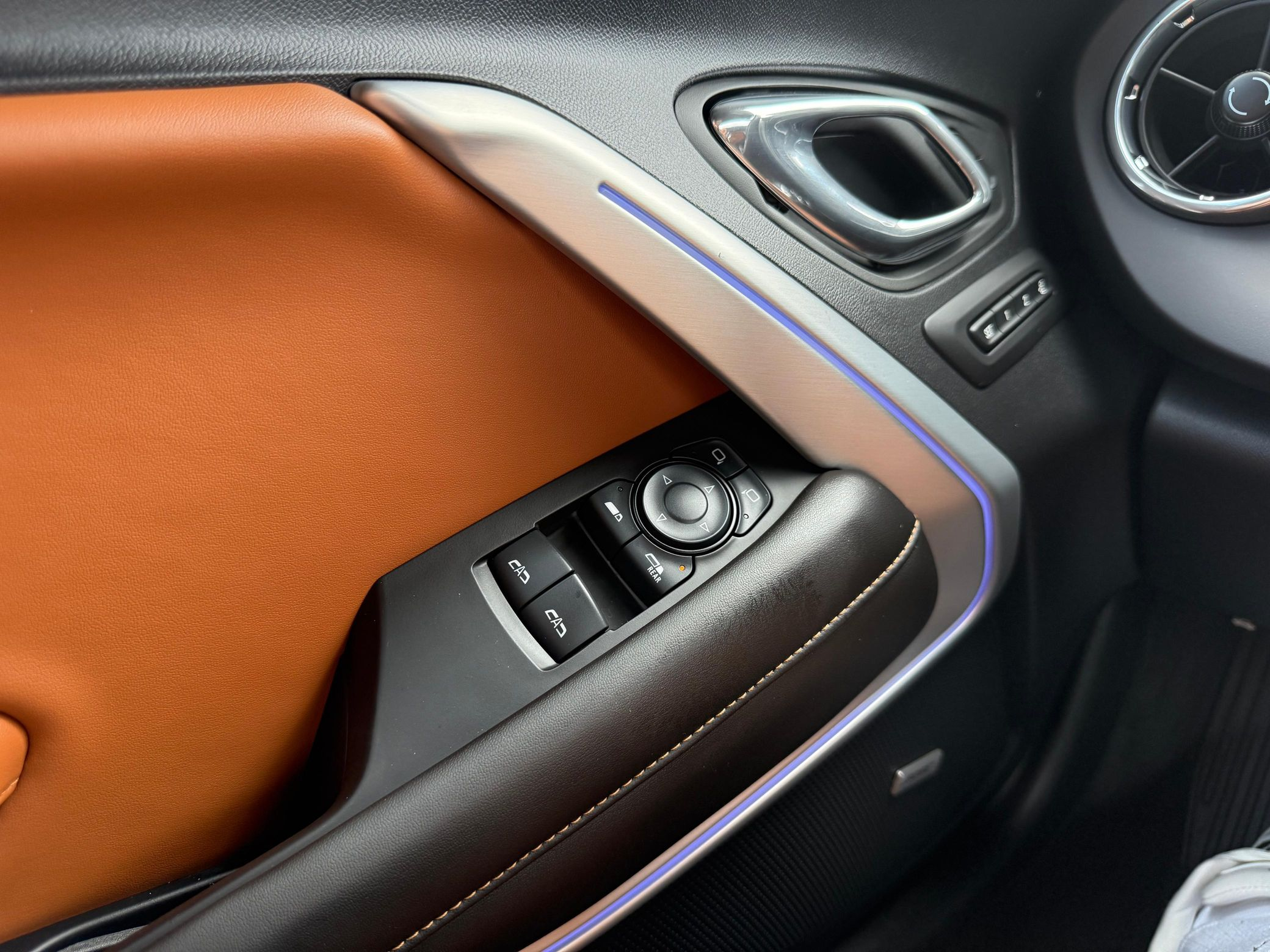 2016 Chevrolet Camaro 2SS - Image 71