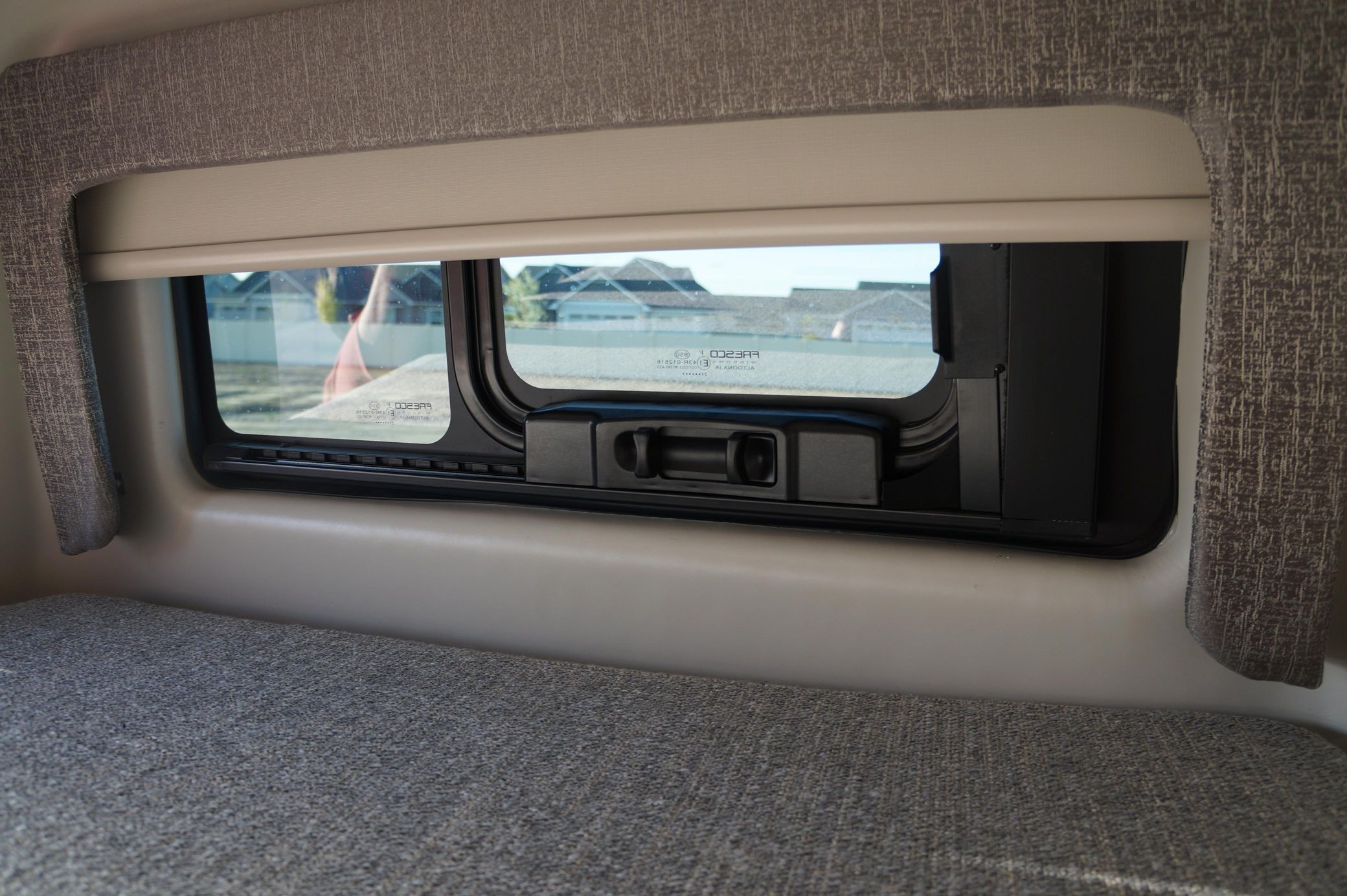 2022 Thor Sanctuary 4x4 - Image 50