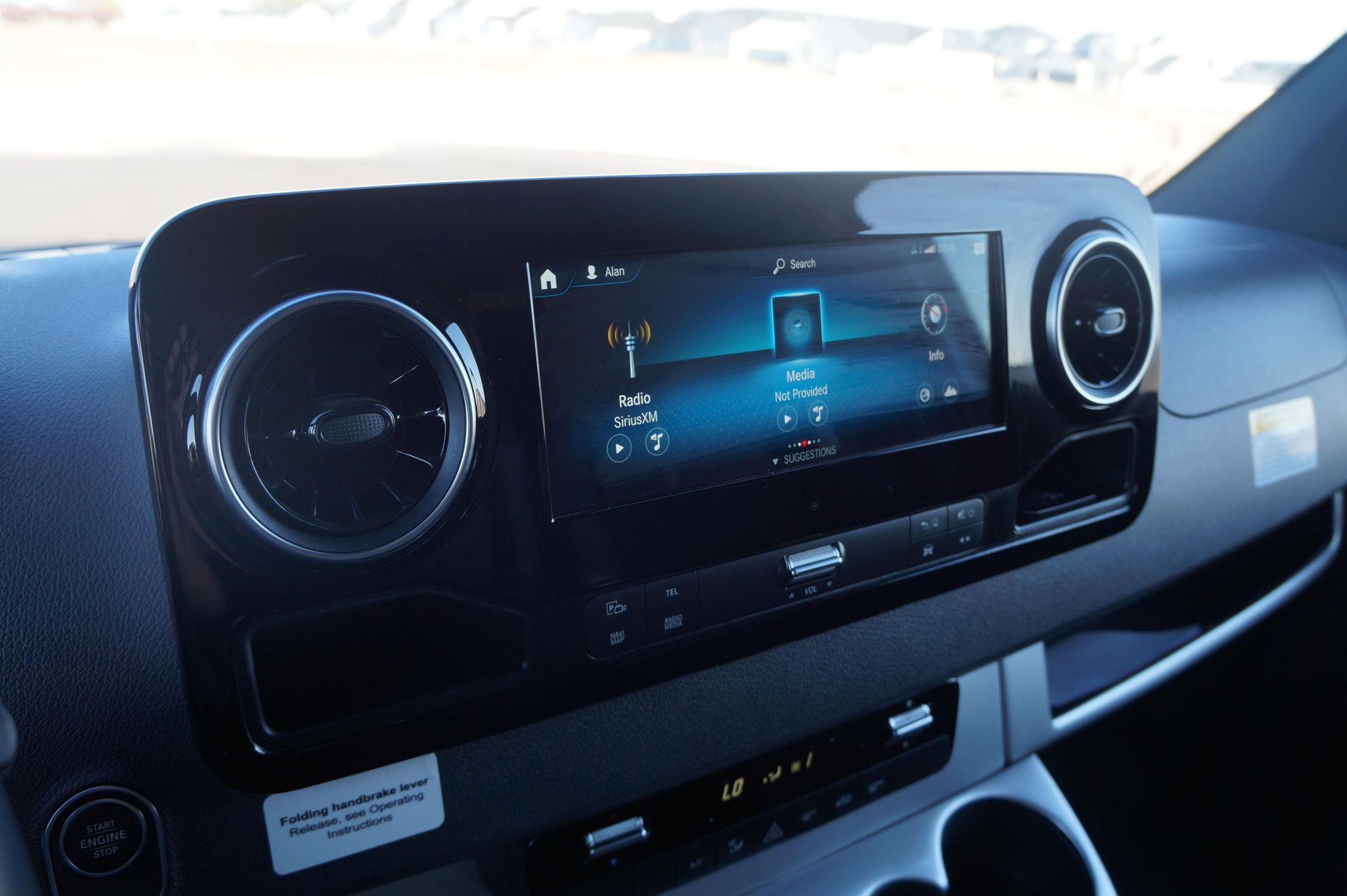 2022 Thor Sanctuary 4x4 - Image 56