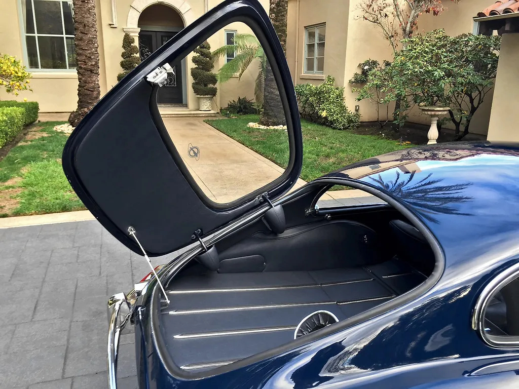 1966 Jaguar E-Type 4.2 Coupe - Image 15